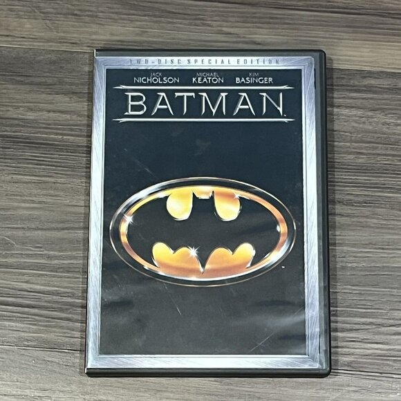 Warner Bros. Other - 89 Tim Burton Batman Movie Two-Disk Special Edition DVD 2005 Release Widescreen